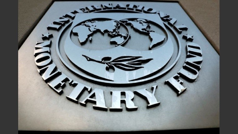 Tipo de cambio único y ajuste fiscal: la receta que el FMI le pide a la Argentina