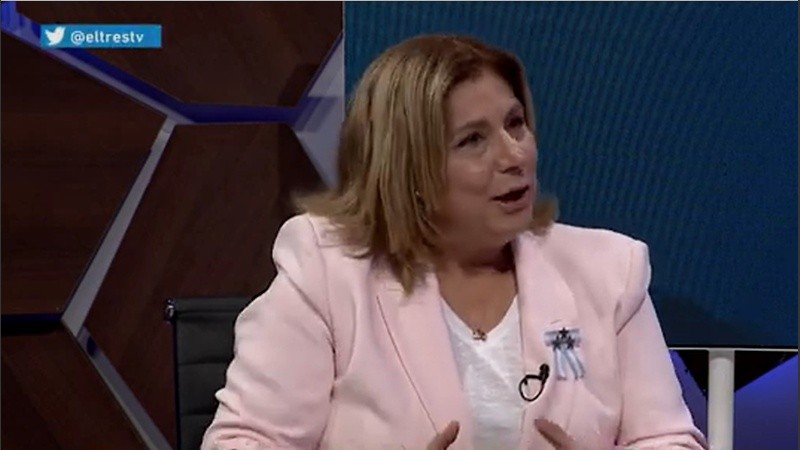 La actual ministra de Salud Sonia Martorano se lanzó a la competencia electoral para ser diputada de Santa Fe.