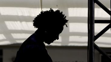 El racismo y sexismo son las principales causas.