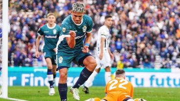 La "T" se durmió y el festejo fue del Lobo.