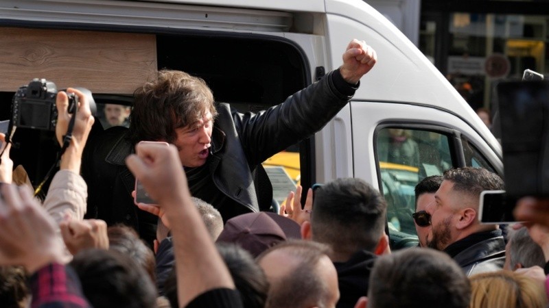 La presencia de Milei este miércoles en el centro de Rosario.