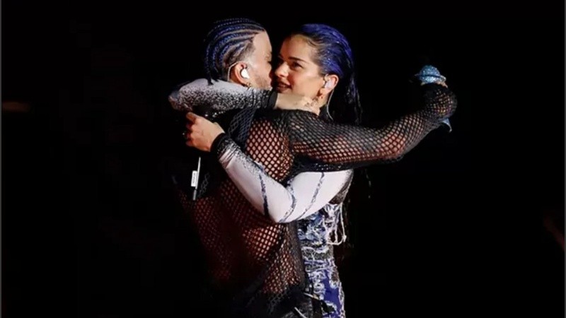 La cantante Rosalía y el trapero Rauw Alejandro.