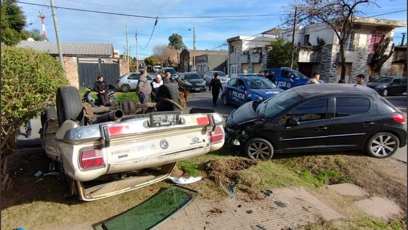 Así quedaron ambos automóviles.