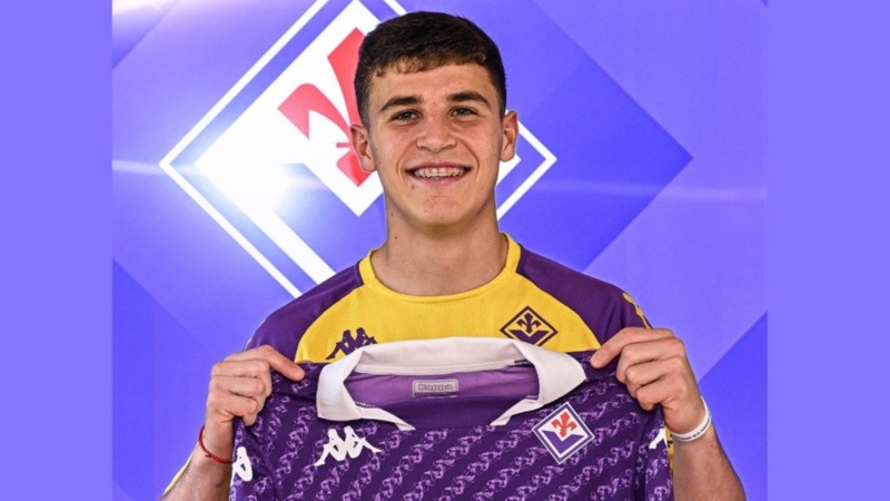 El juvenil de 20 años disputó 72 partidos y marcó 6 goles con el Canalla.