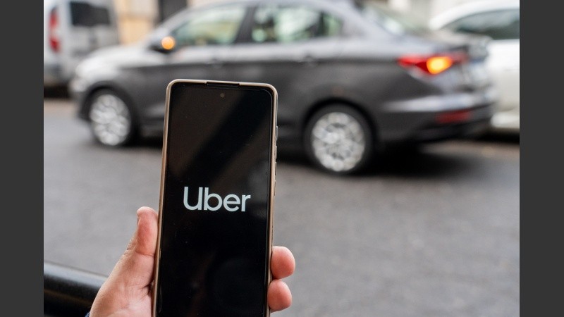 El uso de Uber en Rosario no es ningún secreto. En Reconquista decidieron reglamentario.