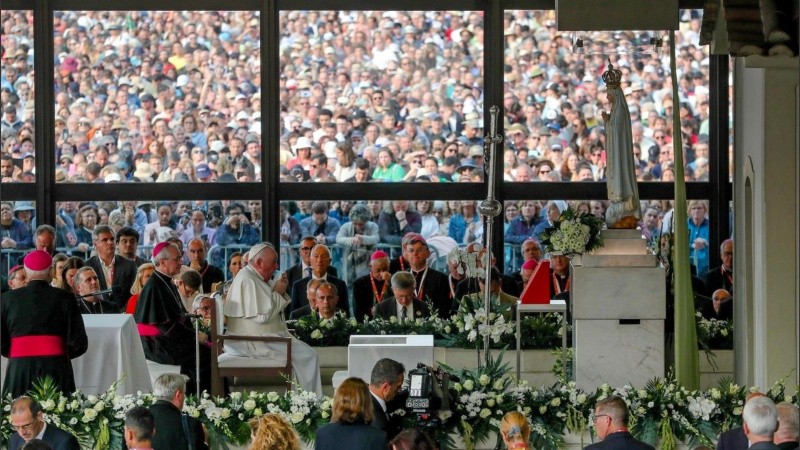 Francisco encabezo el cierre de la Jornada Mundial de la Juventud.