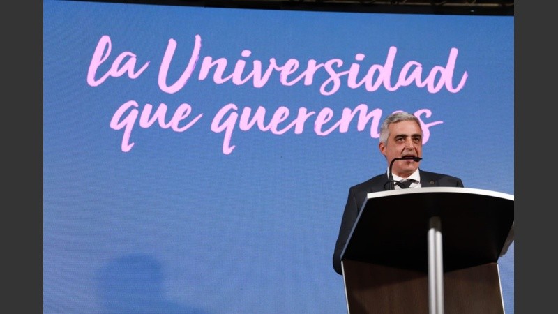 Bartolacci en el acto de asunción del nuevo período de gestión.
