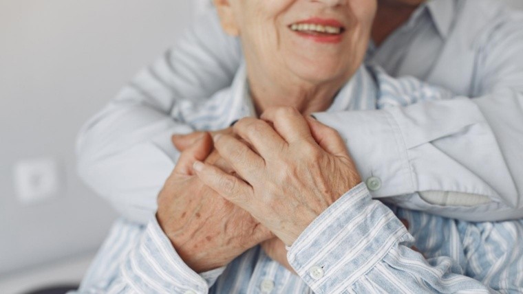 Rosarinos encontraron la fórmula natural para vivir bien hasta los 100 años regenerando las células