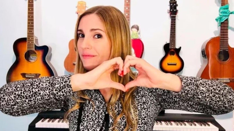 Eugenia es profesora de música y con una canción le enseñó ESI a sus alumnos de tercer grado