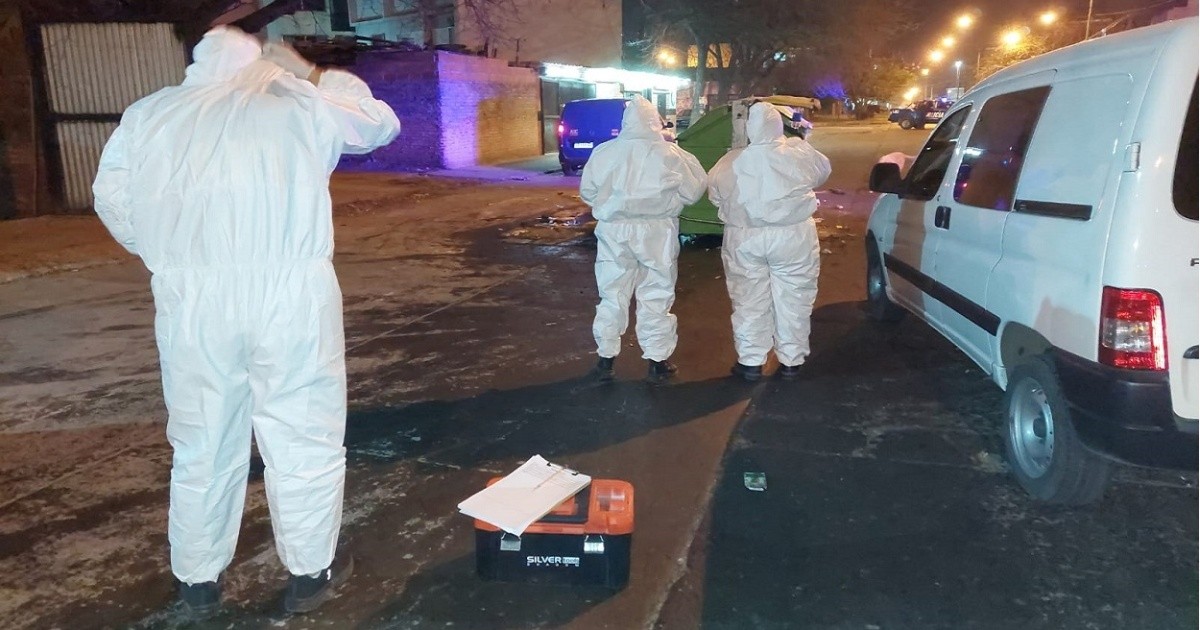 Una joven y dos hermanos resultaron heridos de arma de fuego en dos ...