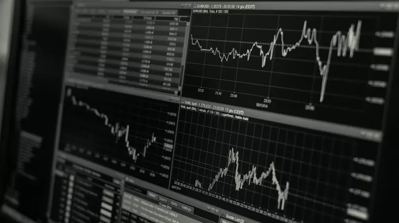 Mercados: qué acciones se dispararon en la Bolsa este lunes previo al discurso de Milei