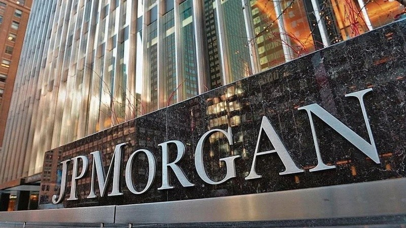 Los analistas anticiparon mayores presiones sobre el tipo de cambio y la inflación.