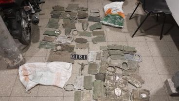 Parte de los elementos secuestrados.