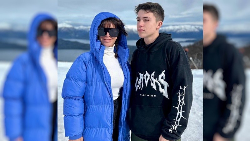 Florencia Peña y su hijo Juan.