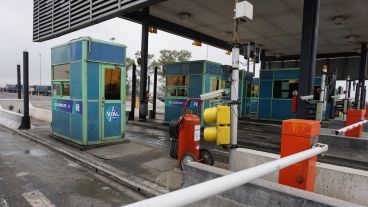 Más caro desde hoy el peaje en la autopista Rosario-Santa Fe.