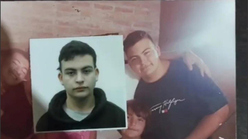 La familia del joven pide colaboración para encontrarlo.