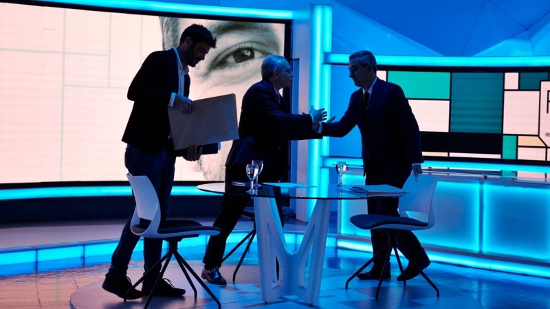 Todas las fotos del debate entre Monteverde y Javkin en El Tres