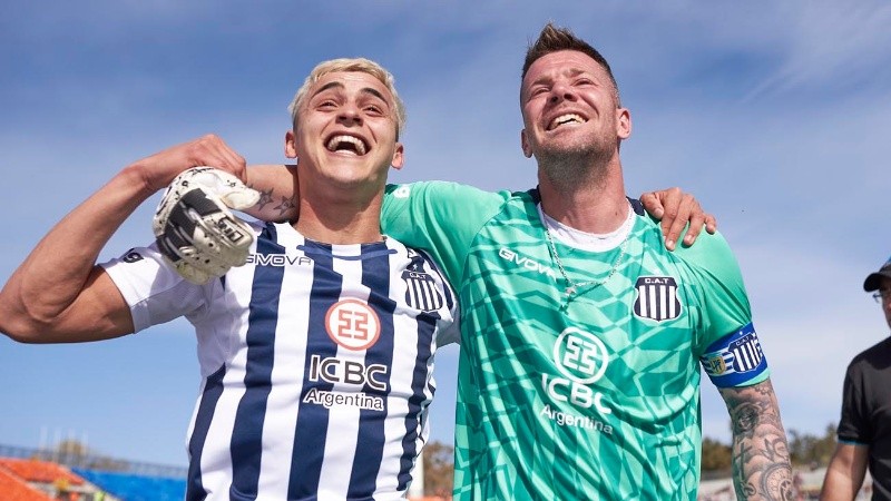 El arquero Guido Herrera atajó dos penales y fue clave en la clasificación.