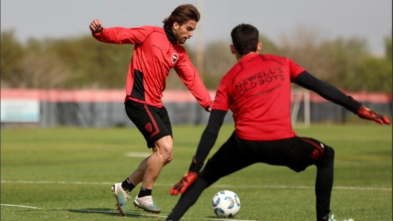May ya en acción en el entrenamiento de Newell's