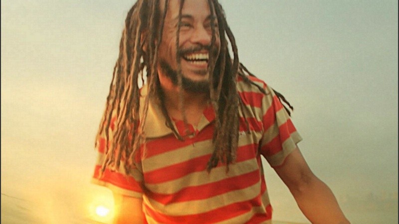 El cantante y percusionista Pablo Molina.