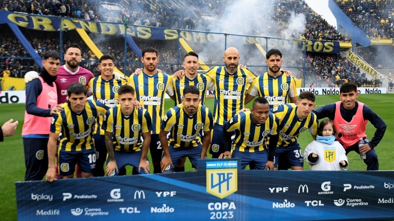 Los once iniciales para la primera victoria del torneo.