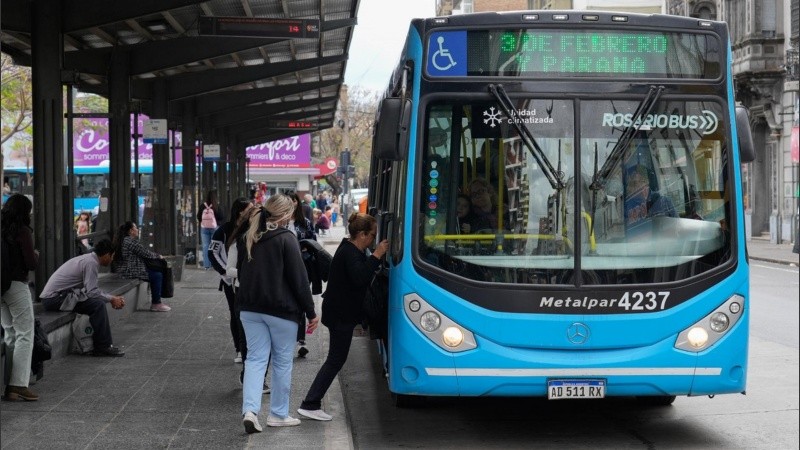 Por su parte, el servicio de taxis funcionará normalmente durante toda la jornada.