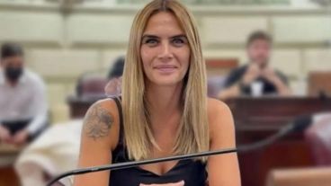 Granata le cuestiona a Milei su alianza con el Pro.