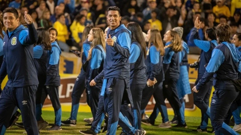 El ex jugador del club de Arroyito, quien confió a Rosario3 que no se esperaba este reconocimiento, compartirá la lista como director técnico destacado junto a Leandro Iglesias, de UAI Urquiza y con Juan Palermo, del femenino de Huracán. 