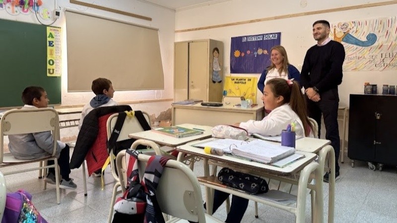 Pullaro quiere “un sistema con mejores condiciones, mejores escuelas y mejores contenidos