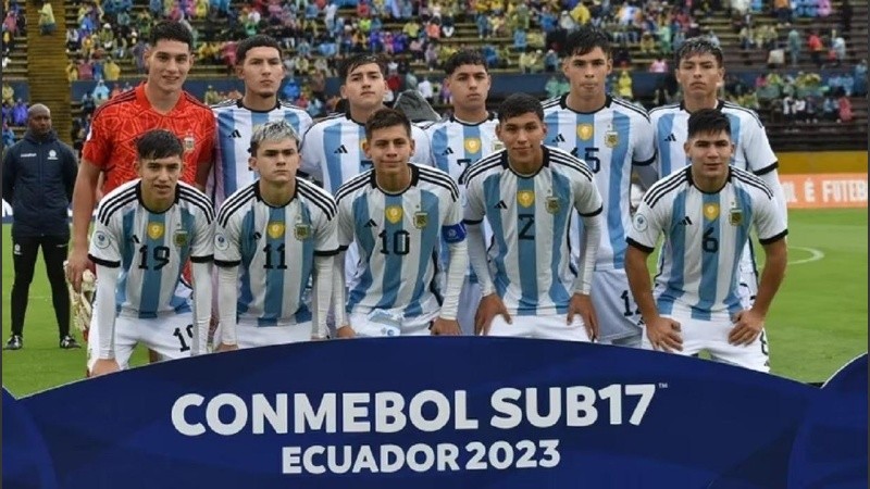 Los juveniles de Argentina clasificaron al Mundial como terceros en el Sudamericano.