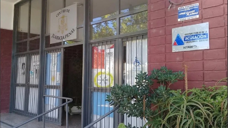 La sede del MPA de Rufino donde fue investigado y luego condenado el hombre por portar pornografía infantil.
