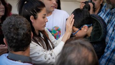 Multitud de fieles en la ex Rural.