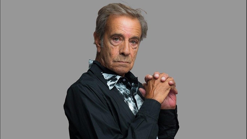 El actor rosario Mario Alarcón.