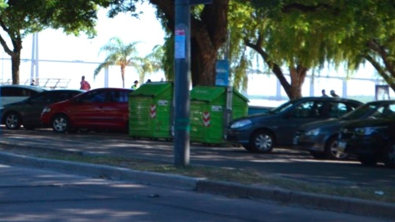 El espacio es público pero está coordinado por cuidacoches 