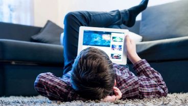 Marrone dio precisiones sobre la cantidad de tiempo diario que se recomienda en el uso de pantallas según la edad.