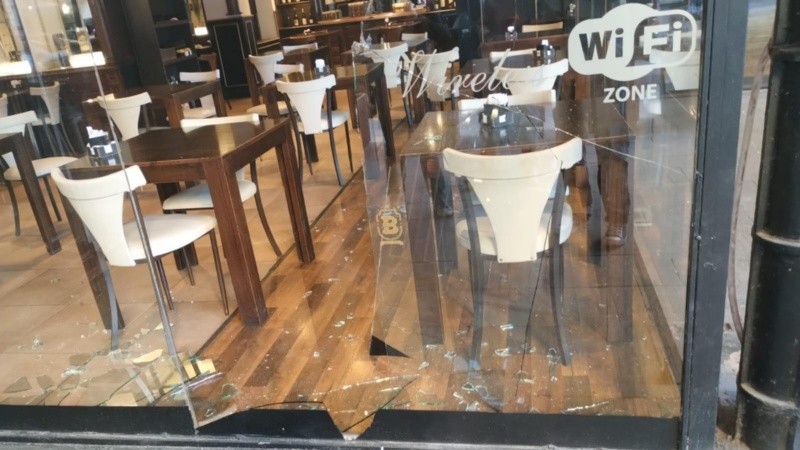 El lugar por el que ingresaron a robar.