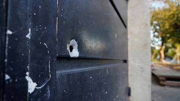 Parte de los sicarios de la organización pertenece a la "barra brava de Newell's y al club Coronel Aguirre", dijeron los fiscales.