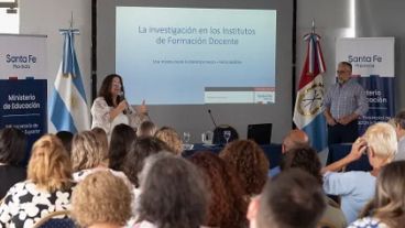 Los aspirantes a participar en el concurso deberán cumplimentar con las condiciones determinadas en el Artículo 4° del Anexo III del Decreto N° 3029/12.