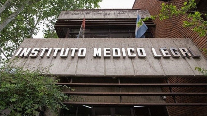 La autopsia al cuerpo de Benítez se realizó en el Instituto Médico Legal de Rosario.