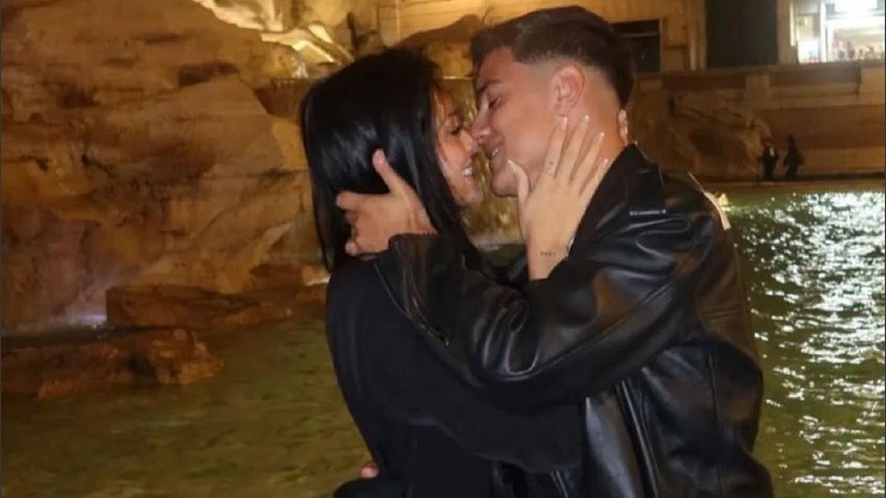 En 2018, Oriana y Paulo comenzaron su relación amorosa a la distancia.