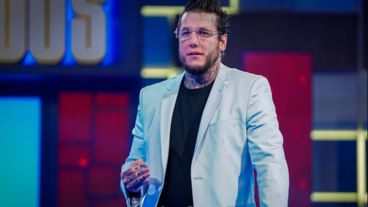 Un periodista español sentenció que Caniggia fue despedido de la casa porque no le pueden pagar el sueldo.