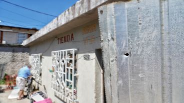 El domicilio de Sofía Noelia Archilasqui, la joven de 29 años que fue asesinada a tiros el pasado martes, fue baleado en la madrugada de este jueves.