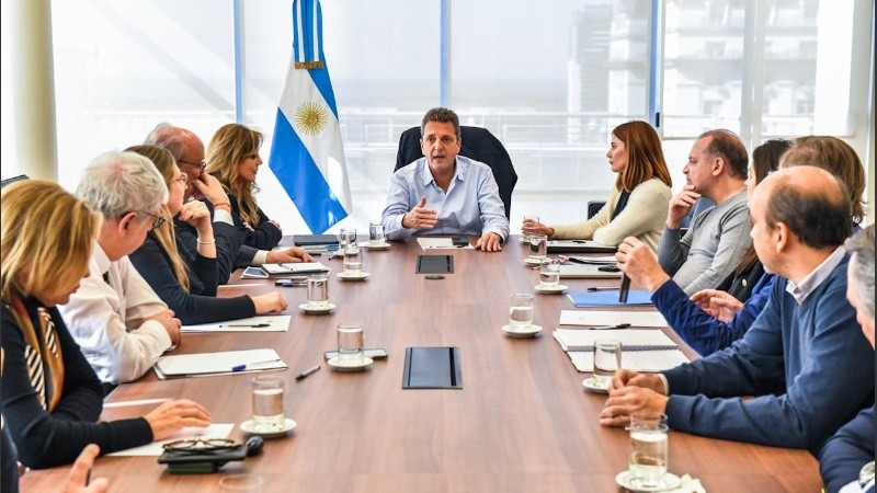 De Mendiguren, quien valoró 