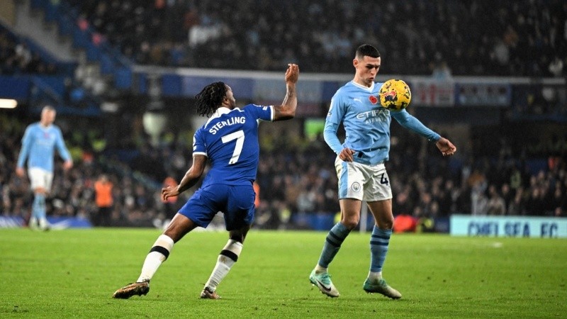 Stearling ante Foden. Un duelo lleno de figuras que no tuvo ganador.
