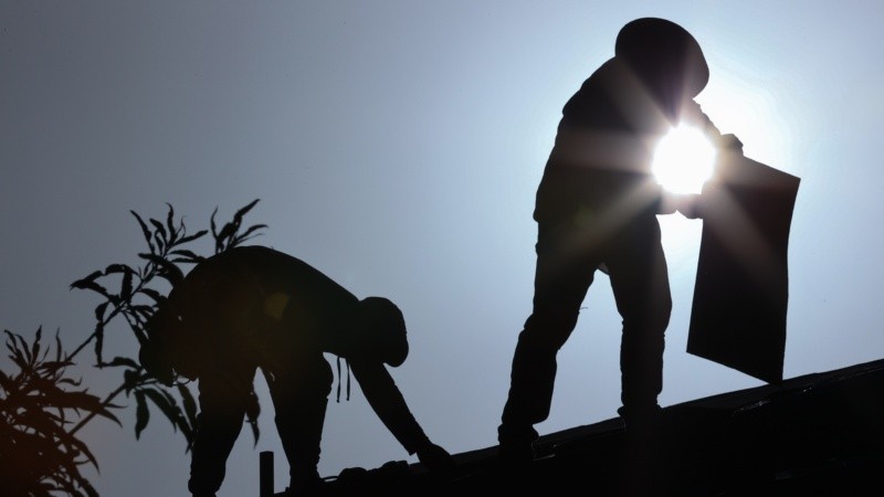 Existen soluciones eficaces para protegerse de los rayos nocivos del sol.