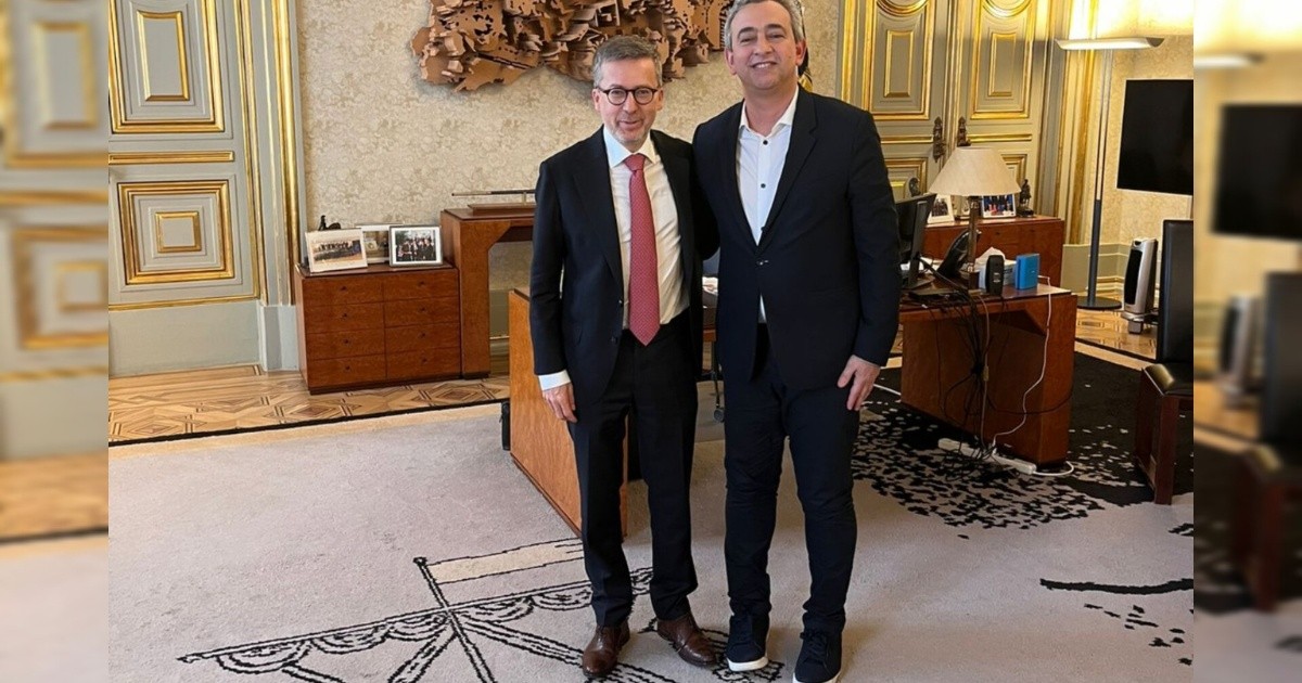 Javkin completa a sua missão europeia: reuniões com o presidente da Câmara de Lisboa, a polícia e o embaixador em Portugal