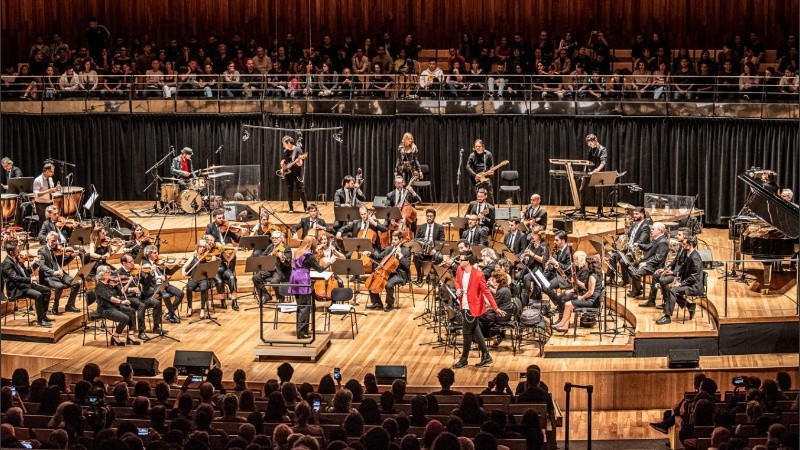 Piano Bar y la Orquesta Nacional de Música Argentina en el CCK