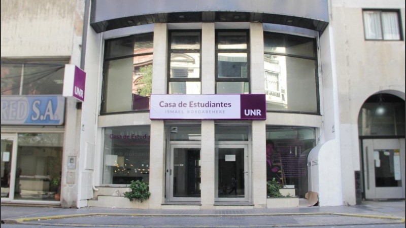 Actualmente la única pensión de la UNR está ubicada en Santa Fe al 1400.