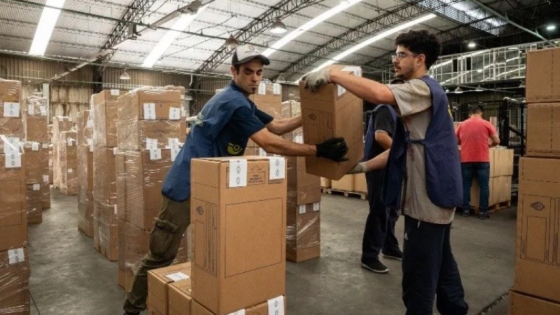 Se distribuyen 104.520 urnas en todo el territorio nacional.