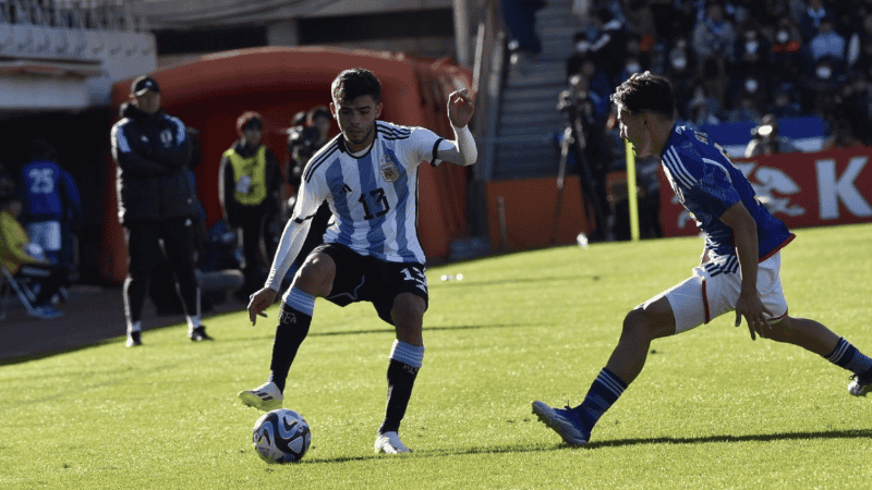 Solari y Almada marcaron los goles argentinos